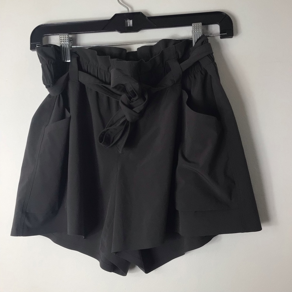 Athleta Black High-Waist Paperbag Shorts with Tie Belt